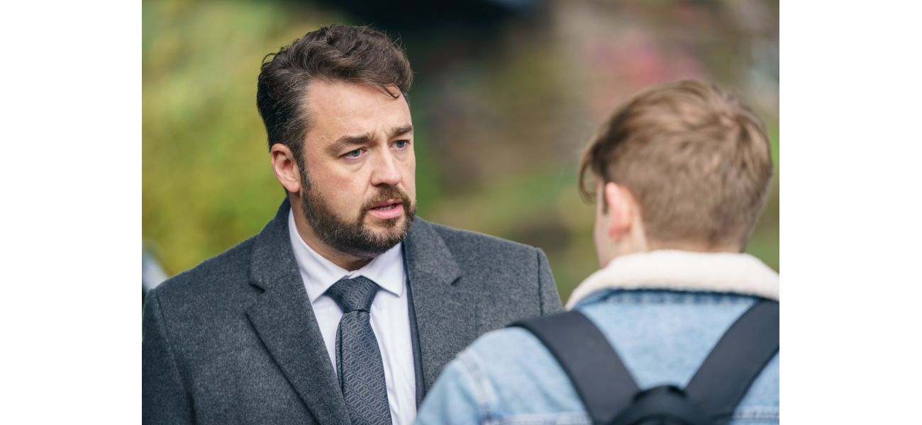 Jason Manford asked Waterloo Road bosses to reconsider his character's 