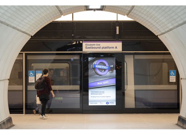Elizabeth Line now running again after being halted during busy commute time.