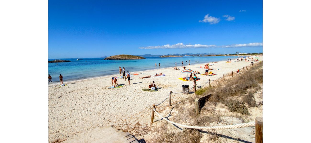 UK visitor in critical condition after being rescued from ocean