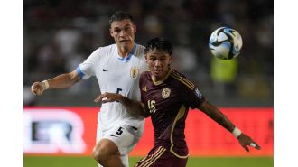 Manuel Ugarte fights through sickness before first game with Manchester United.
