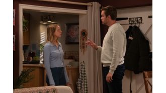 Tom sets his sights on two new victims in Emmerdale as he turns against them.