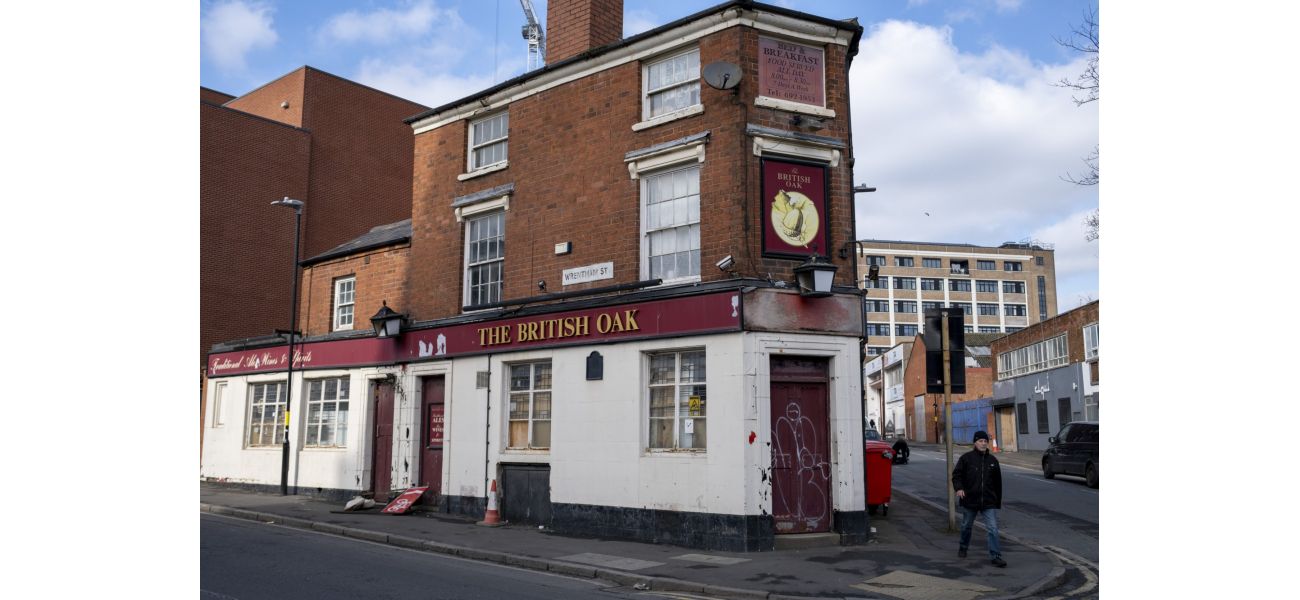 Many pubs closing weekly spells trouble for High Streets.