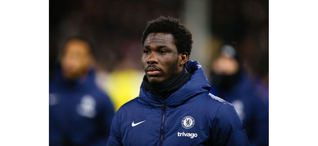Chelsea's bomb-squad player successfully leaves the team through a £20 million transfer deal.