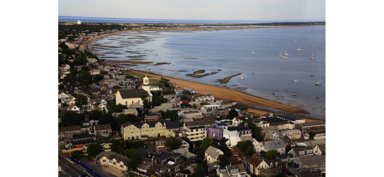 Man purchases dream house despite risk of ocean engulfing it.
