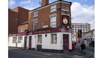 Many pubs closing weekly spells trouble for High Streets.