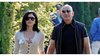 Man gets revenge on realtor who sold mansion to Jeff Bezos at a $6 million discount.