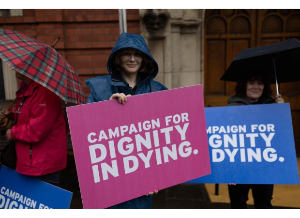 A jury of citizens believes assisted dying should be allowed in England.