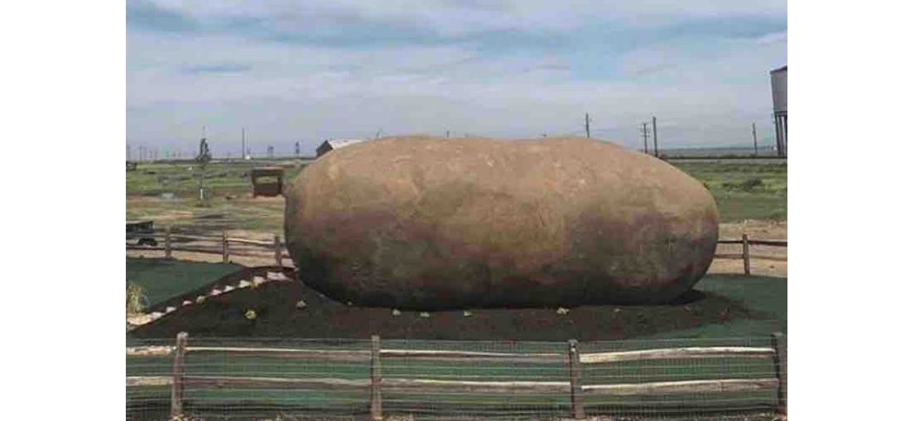 Sleep in a giant potato for £145 - potato enthusiasts rejoice!