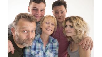 TV actor from Outnumbered turned to construction work due to difficulty securing acting jobs.