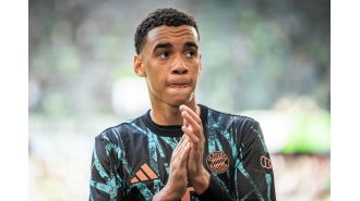 Bayern Munich gives an update on Jamal Musiala after Manchester United's attempt to acquire Joshua Zirkzee.