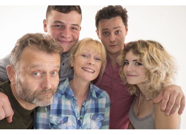 TV actor from Outnumbered turned to construction work due to difficulty securing acting jobs.