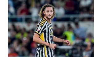 Motta addresses Rabiot's decision to stay with Juventus instead of joining Manchester United.