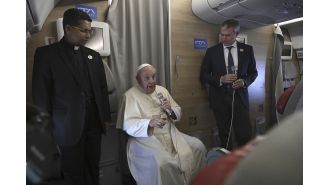 Pope Francis condemns both Trump and Harris, saying they are the 