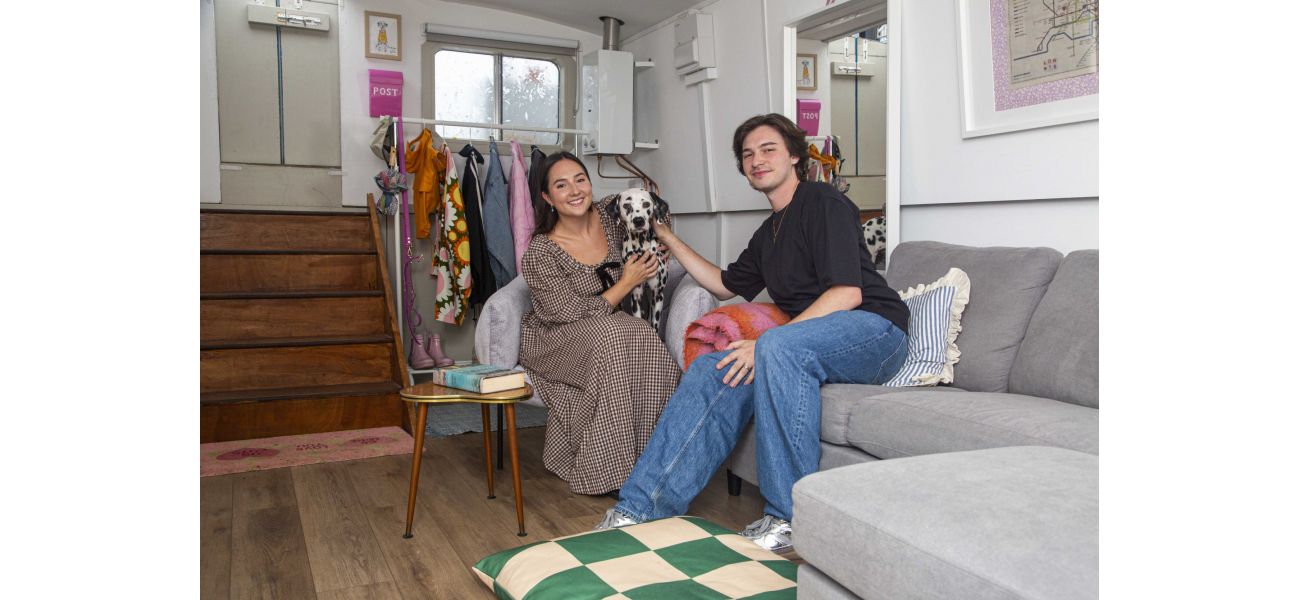 A couple traded their Philadelphia home for a £1,750/month London houseboat.
