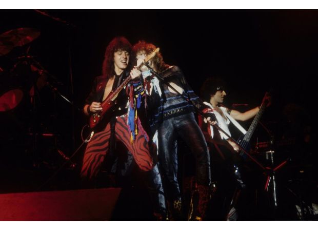 80s singer unimpressed with band's most famous song