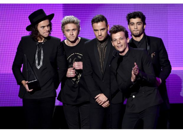 Former member of popular boy band One Direction requested to perform as main act at Glastonbury music festival.