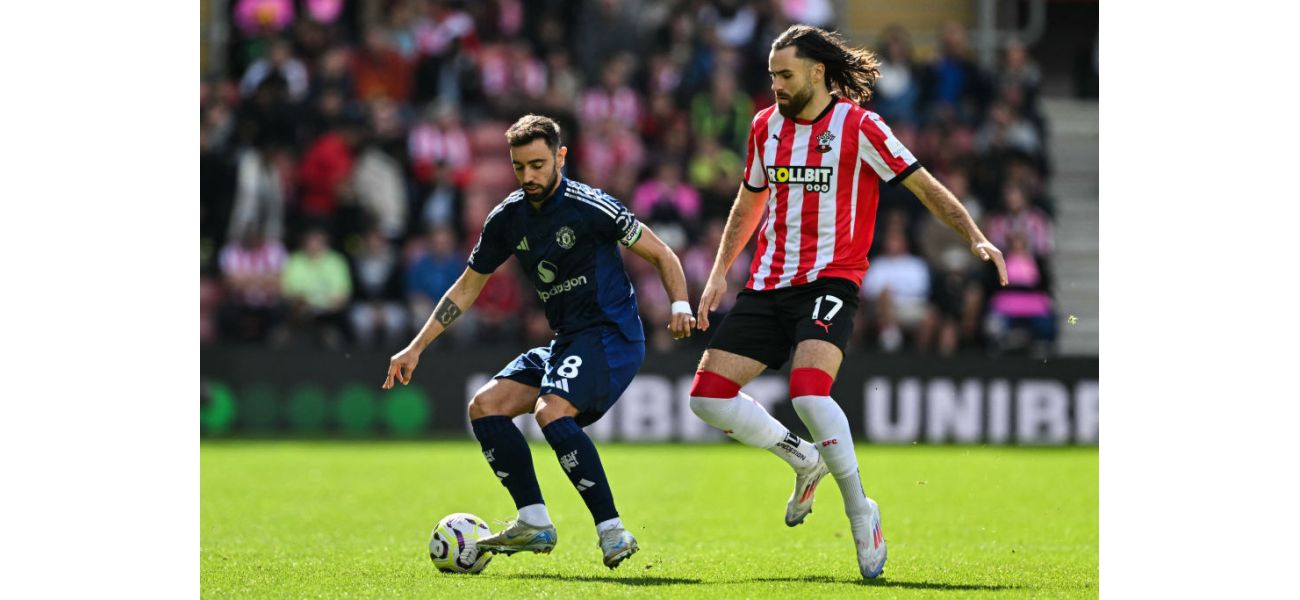 A player from Southampton set a bad record in the Premier League while losing to Manchester United.