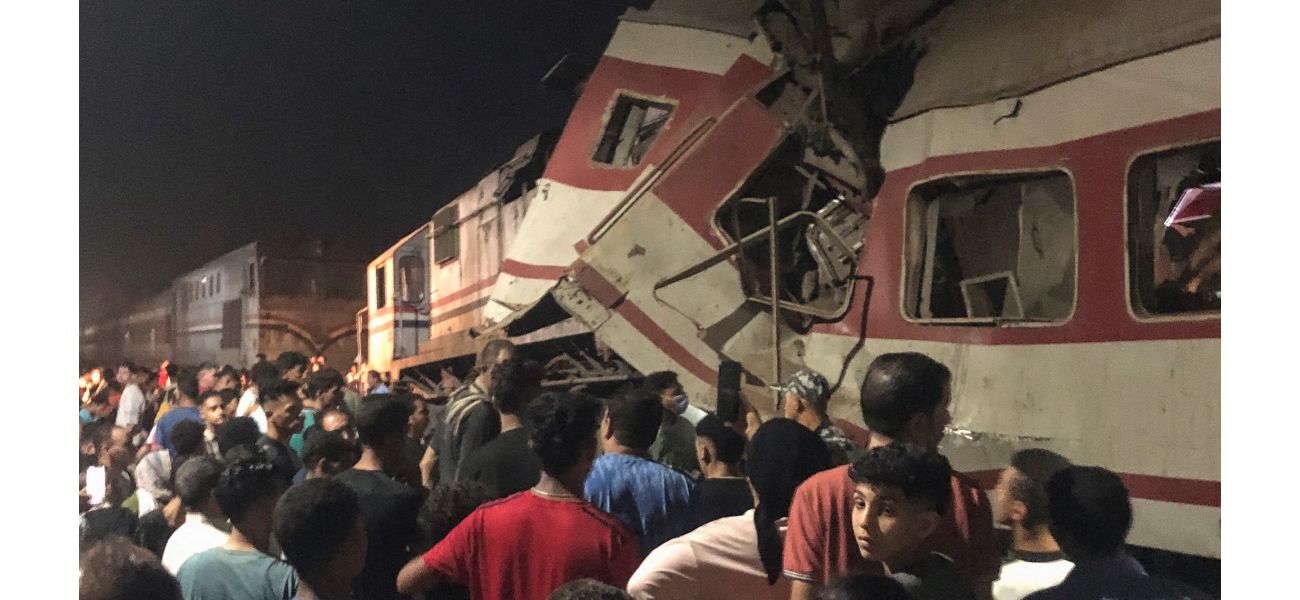Two kids killed and 29 passengers hurt in train crash.