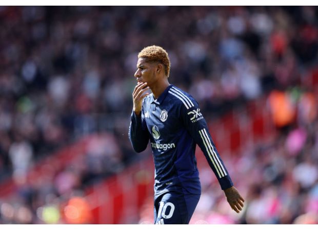 Joe Cole warns Marcus Rashford about his 'body language' after he accused Manchester United of 'bullying.'