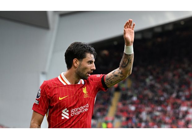 Furious Arsenal fans upset over Liverpool player not getting red card despite committing same offense as Declan Rice.