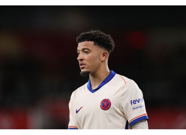 Sancho takes a dig at Man United after impressive debut for Chelsea.