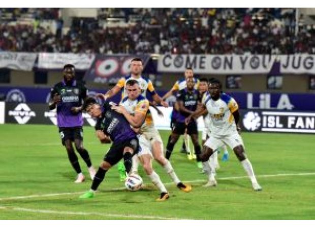 Chennaiyin beats Odisha FC 3-2 with Farukh scoring two goals.