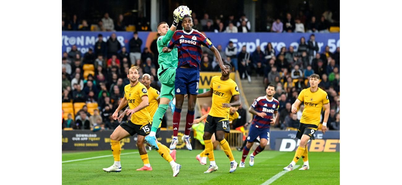 Why Alexander Isak was subbed out at halftime for Newcastle in their match against Wolves.