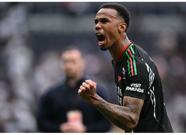 Arsenal and Tottenham legends believe Gabriel's goal in the north London derby should not have been allowed.