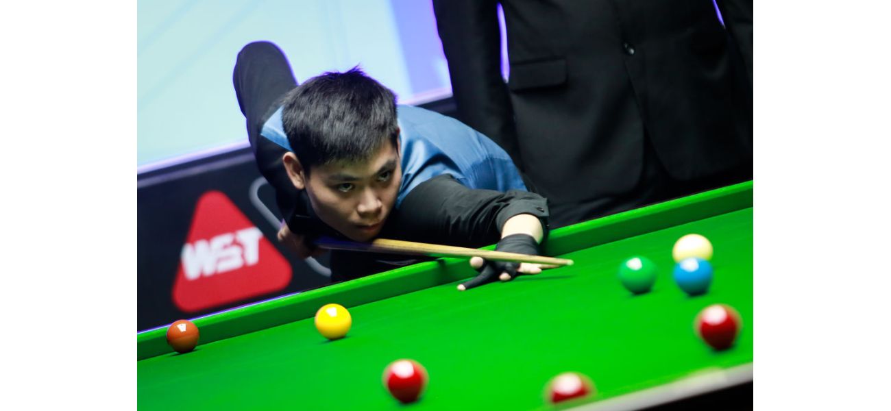 Ronnie O'Sullivan to face reigning Rookie of the Year in English Open rematch after surprising 6-0 victory.