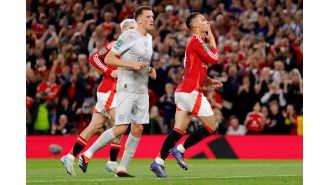 Erik ten Hag supports Marcus Rashford's decision to give penalty to Antony.