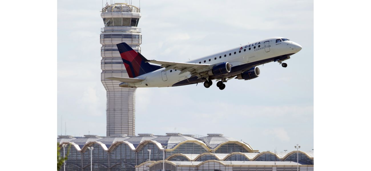 Passengers on a Jet flight experience bloody ears and noses during the flight.