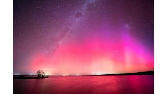 The skies of Australia may be illuminated tonight by the aurora australis.