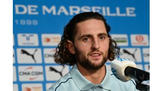 Adrien Rabiot speaks out about negative feedback following unsuccessful transfer attempts to Manchester United and Arsenal.