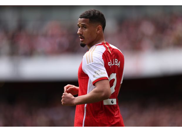 William Saliba wants to be the world's best defender, but one thing is holding him back according to the Arsenal player.