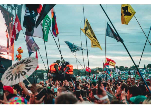 A popular rock group from the 2000s is now the leading choice to headline Glastonbury for the first time.