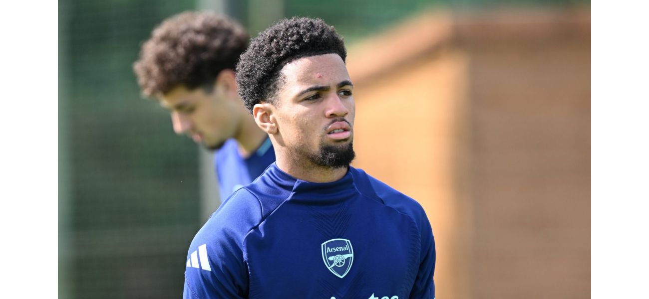 Jorginho praises Arsenal's Ethan Nwaneri from the academy, says he's getting better every day.
