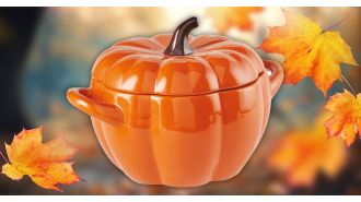 Aldi has restocked their popular pumpkin casserole dish, inspired by Le Creuset, for under £15.