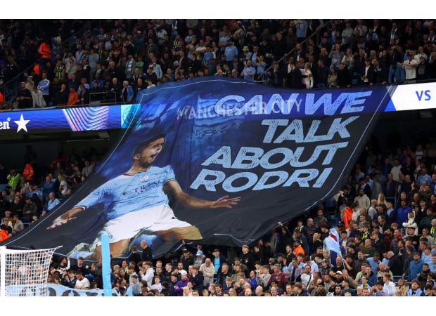 Peter Schmeichel, a former Manchester United player, made a harsh comment about Manchester City fans.