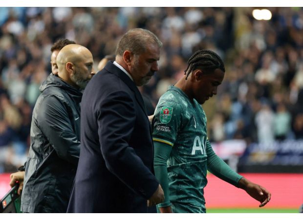 Tottenham player injured in Coventry win, according to manager Ange Postecoglou.