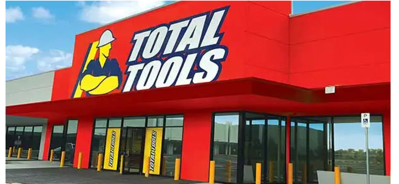 Hardware store chain suffers data leak.