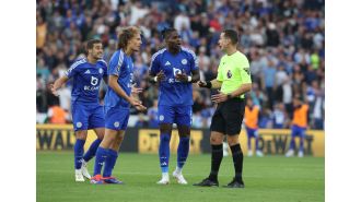 Leicester City's manager accuses the Premier League of covering up a mistake with false images related to VAR.
