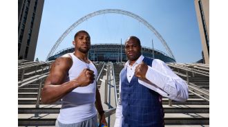 Hatton predicts Joshua vs Dubois outcome and believes Fury remains top fighter.