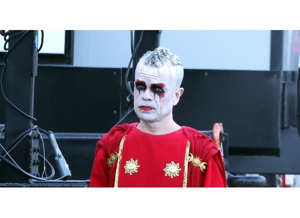 Game of Thrones actor looks very different while filming new film.