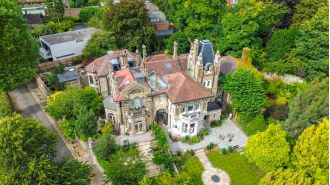 Rent the iconic 80s star's house for a whopping £65,000/month.