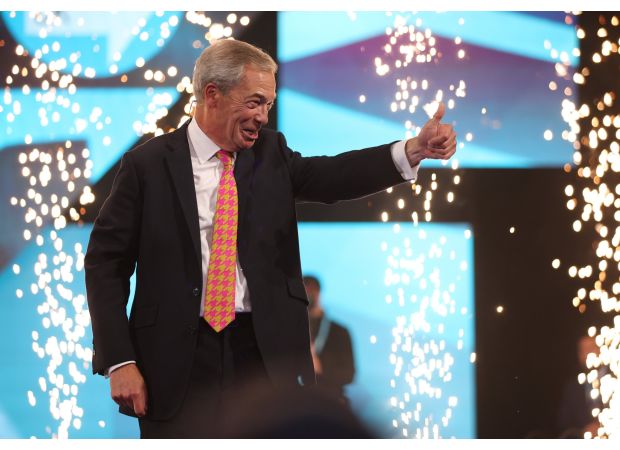 Farage says expensive plane tickets to US are not true gifts.