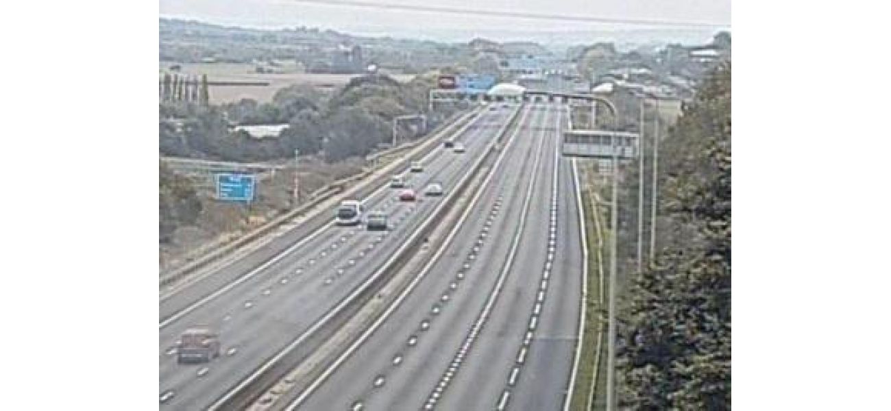 Travel disruptions on weekends due to scheduled road closures and a motorway accident.