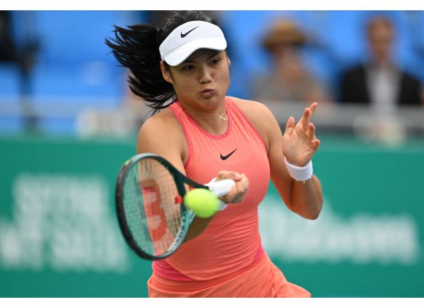 Tennis star Emma Raducanu withdraws from Korea Open due to new injury.