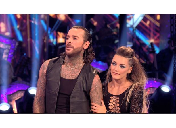 Pete Wicks from Strictly responds to judges' harsh comments with a comeback.