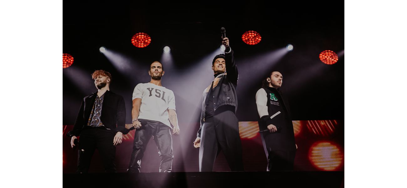 Boyband from 2000s cancels tour unexpectedly.