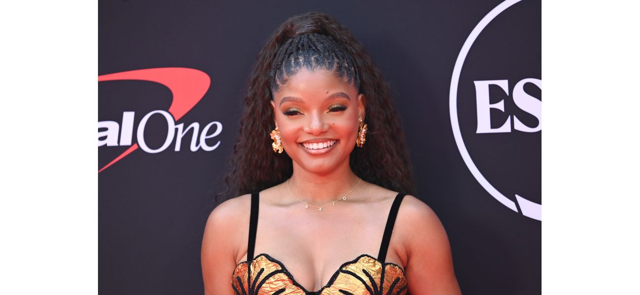 Pregnancy caused celebrity to give up veganism due to strong meat cravings.